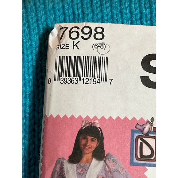 Simplicity Sewing pattern 7698 girls dress jumpsuit Daisy kingdom - Picture 2 of 5